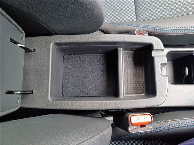 Nissan KICKS 2020-12 28767-15