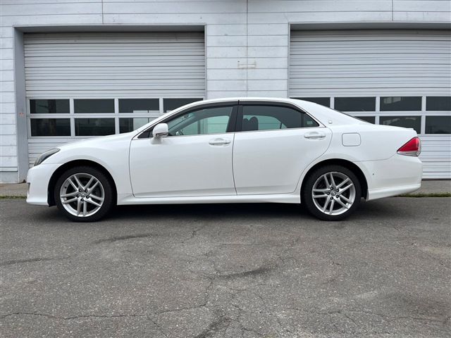 Toyota CROWN SEDAN 2010-05 6078-7