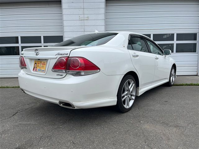 Toyota CROWN SEDAN 2010-05 6078-3