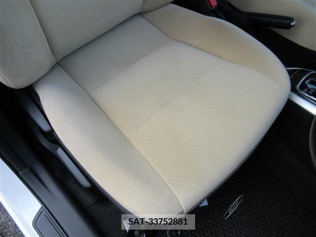 Toyota COROLLA AXIO 2018-07 349940-14