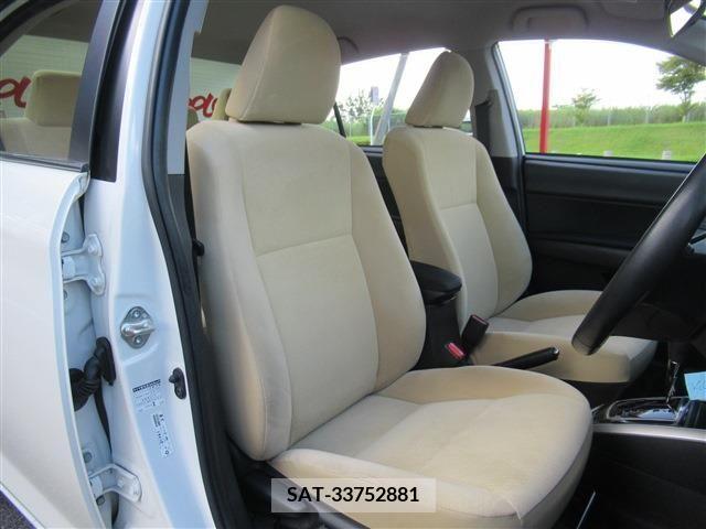 Toyota COROLLA AXIO 2018-07 349940-9