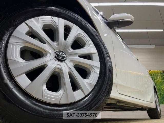 Toyota PRIUS 2021-05 322462-13