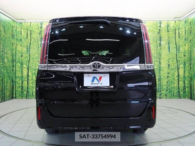 Toyota NOAH 2017-08 321524-15