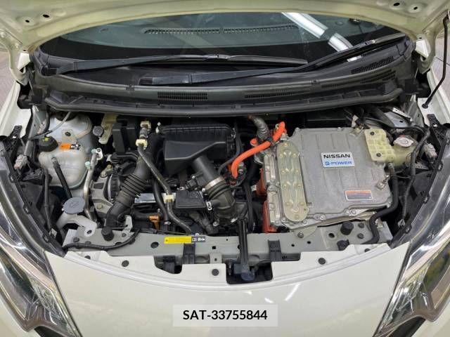 Nissan NOTE 2018-01 329390-18