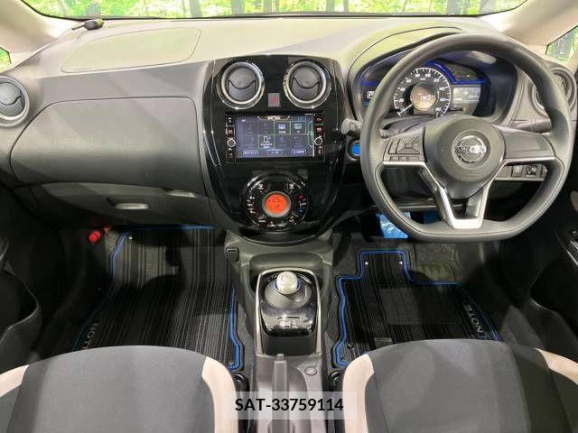 Nissan NOTE 2018-08 305431-1
