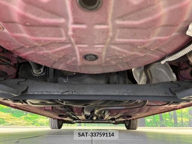 Nissan NOTE 2018-08 305431-19