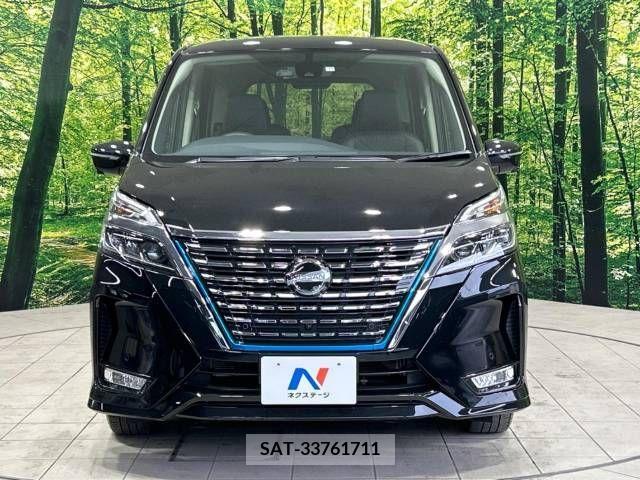 Nissan SERENA 2019-11 325054-15