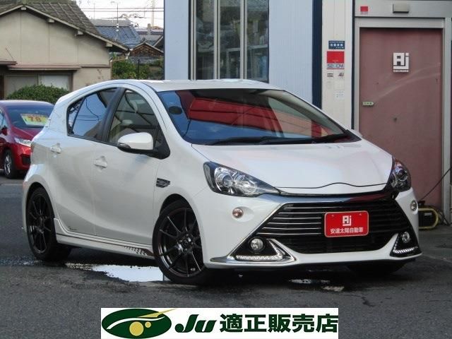 Toyota AQUA 2014-09 185563-0