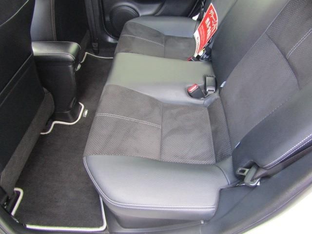Toyota AQUA 2014-09 185563-9