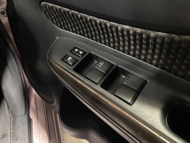 Nissan NOTE 2017-03 188178-3