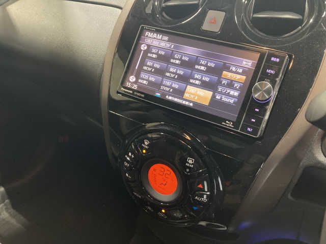 Nissan NOTE 2017-03 188178-6