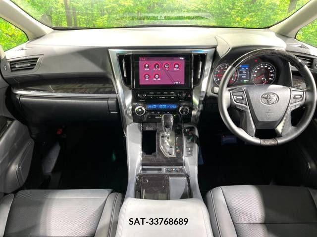Toyota ALPHARD 2022-12 211159-1
