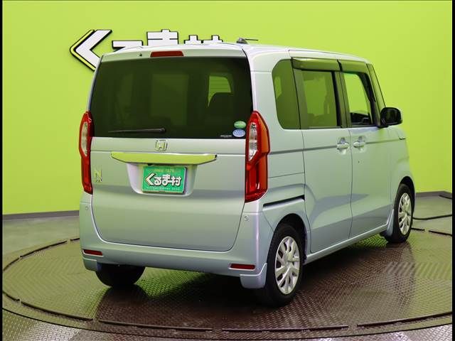 Honda N BOX 2018-03 188621-1