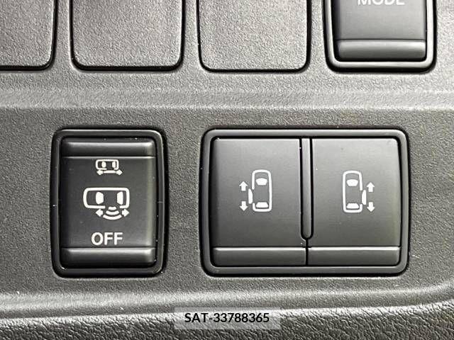 Nissan SERENA 2021-08 336850-6