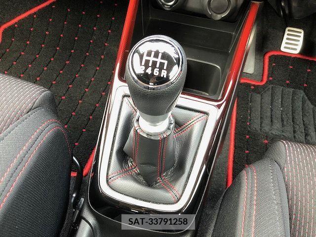 Suzuki SWIFT 2022-12 349560-19