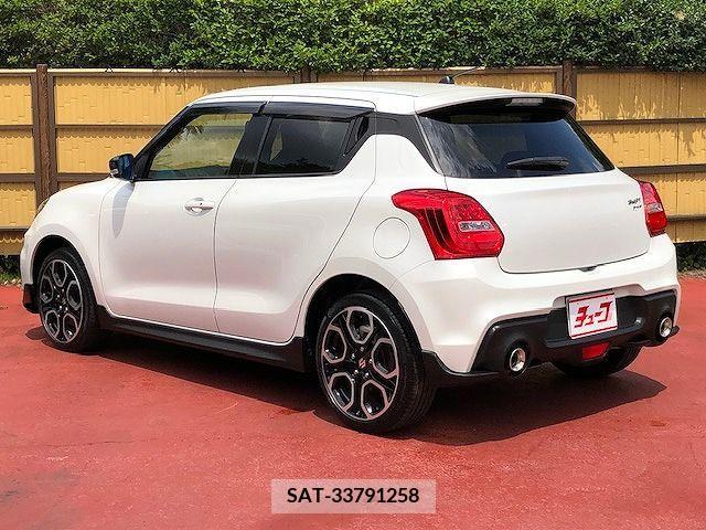 Suzuki SWIFT 2022-12 349560-8