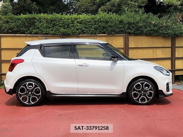Suzuki SWIFT 2022-12 349560-23