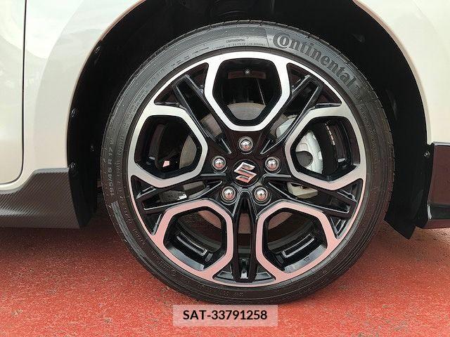 Suzuki SWIFT 2022-12 349560-26