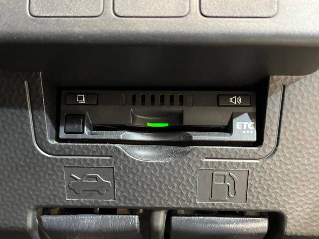 Toyota ROOMY 2018-10 194520-5