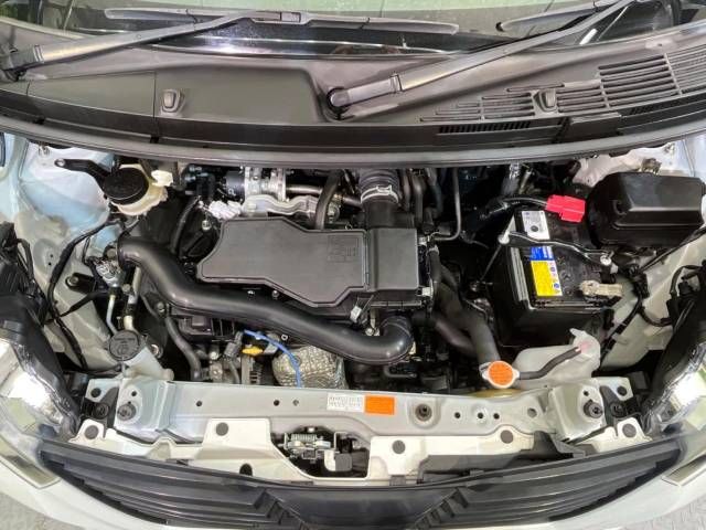 Toyota ROOMY 2018-10 194520-18