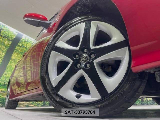 Toyota PRIUS 2016-07 219887-10