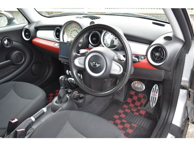 Bmw MINI 2009-02 15181-12