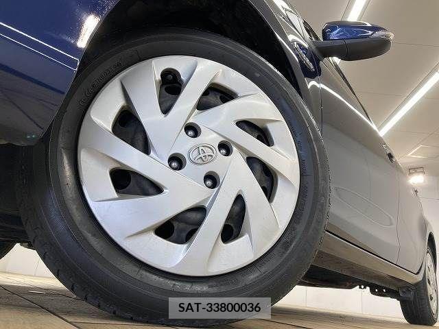 Toyota AQUA 2019-01 337958-19