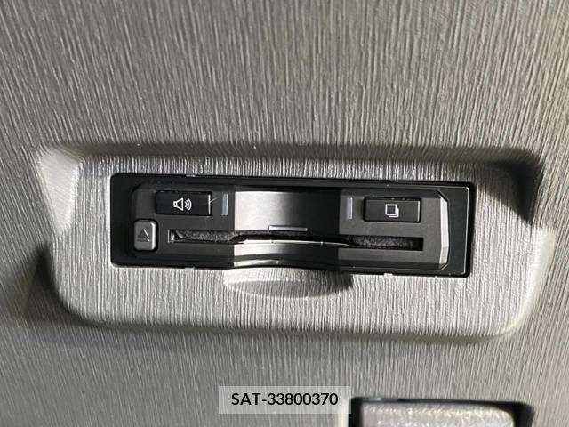 Toyota PRIUS ALPHA 2013-11 322241-4