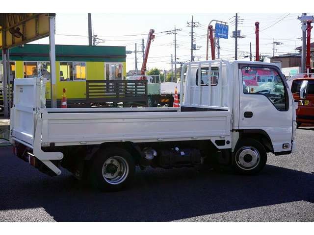 Isuzu ELF TRUCK 2013-11 187481-7