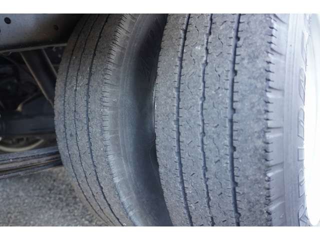 Isuzu ELF TRUCK 2013-11 187481-10