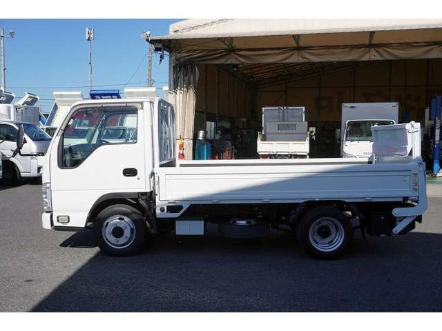 Isuzu ELF TRUCK 2013-11 187481-2