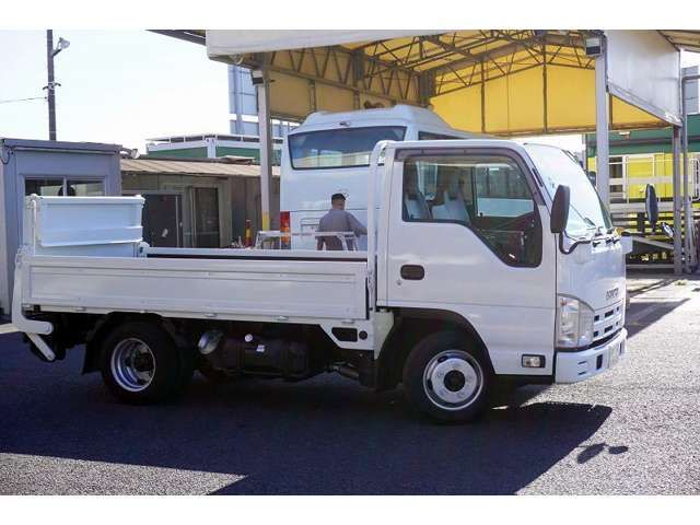 Isuzu ELF TRUCK 2013-11 187481-5