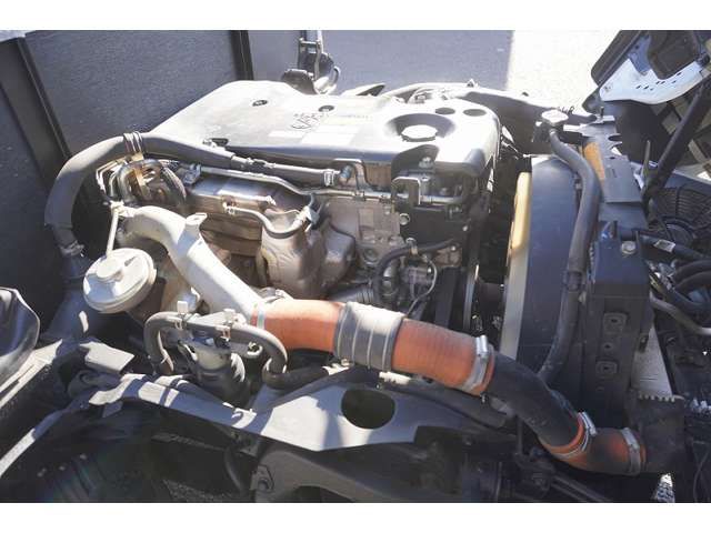 Isuzu ELF TRUCK 2013-11 187481-15