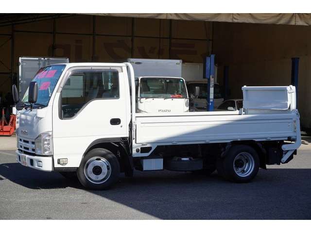 Isuzu ELF TRUCK 2013-11 187481-8