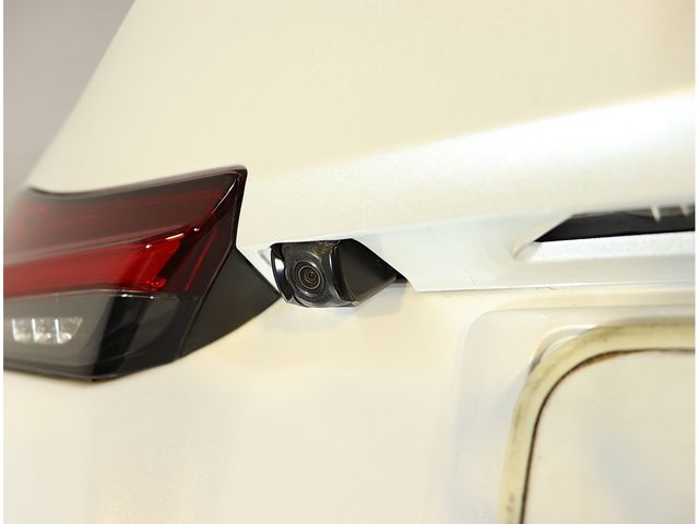 Lexus CT 2018-06 3051-25