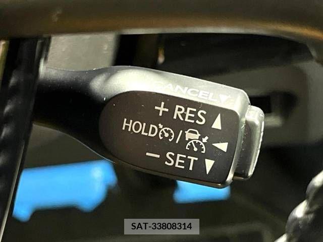 Toyota PRIUS 2019-06 380317-6