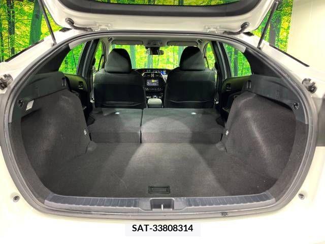 Toyota PRIUS 2019-06 380317-10