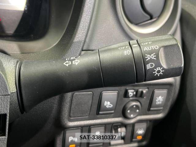 Nissan NOTE 2018-08 280921-5