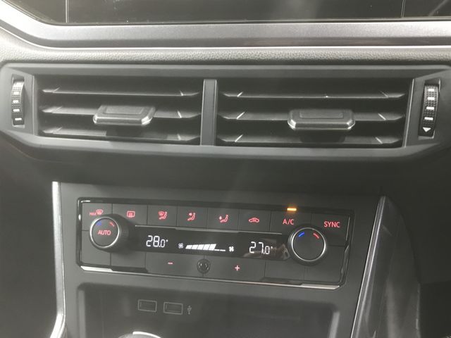 VolksWagen POLO 2018-11 192158-22