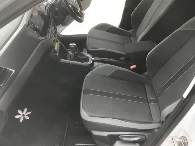 VolksWagen POLO 2018-11 192158-9