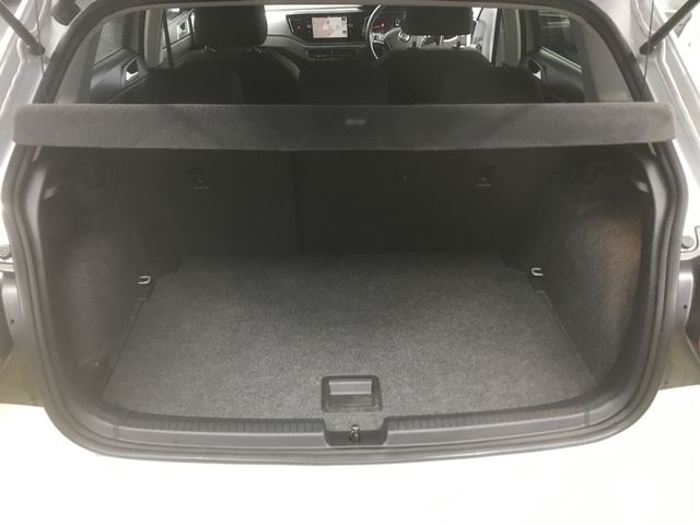 VolksWagen POLO 2018-11 192158-7