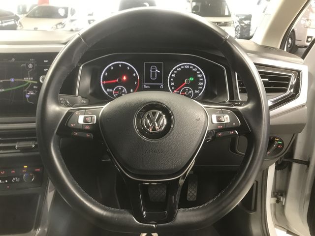 VolksWagen POLO 2018-11 192158-27
