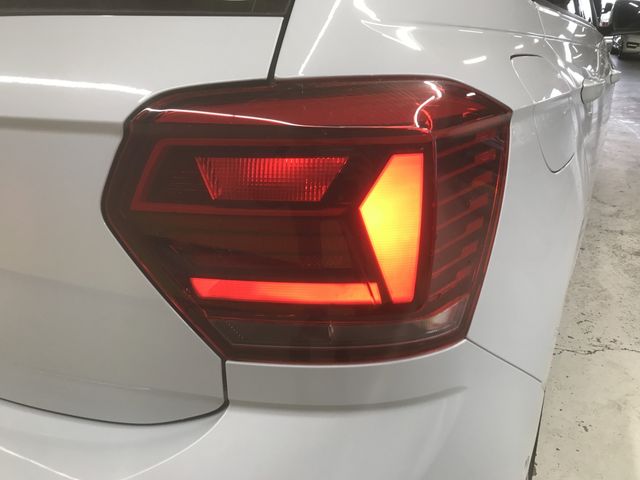 VolksWagen POLO 2018-11 192158-19