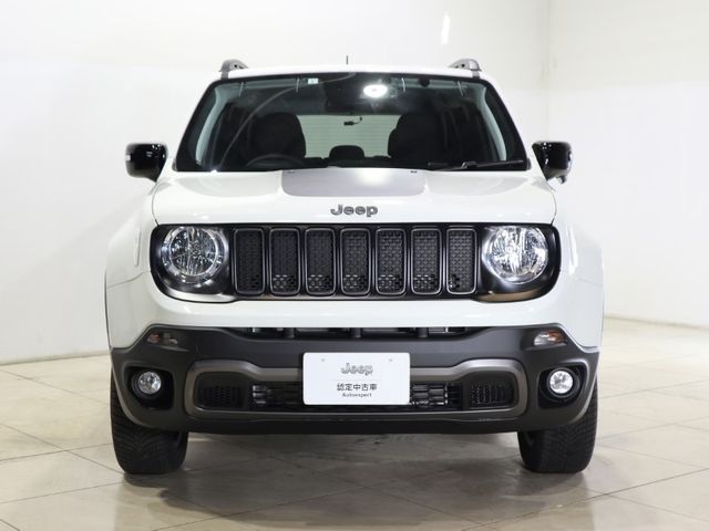 Jeep RENEGADE 2023-05 20827-1