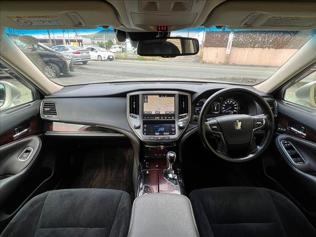 Toyota CROWN SEDAN 2016-10 27404-22