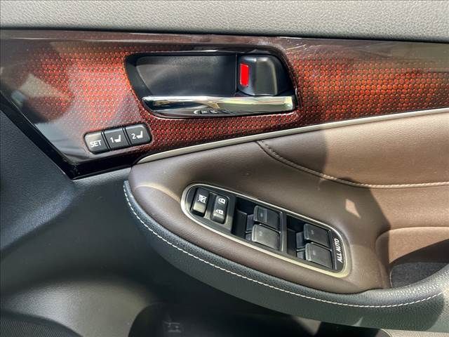 Toyota CROWN SEDAN 2016-10 27404-15