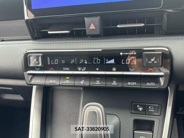 Toyota VOXY HYBRID 2023-07 333222-16