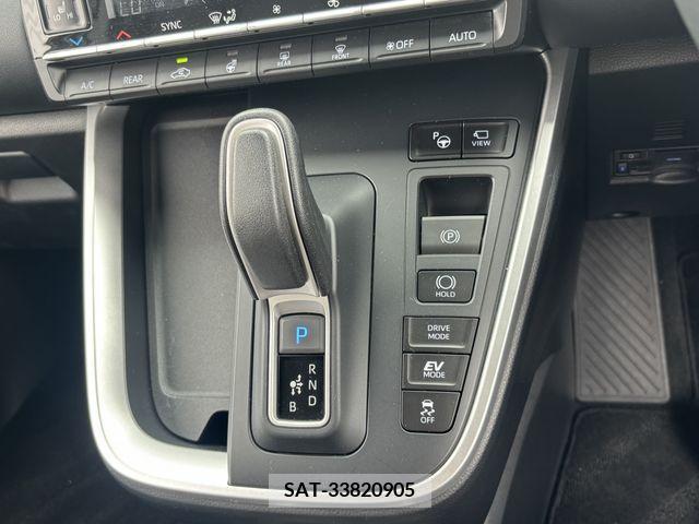 Toyota VOXY HYBRID 2023-07 333222-17