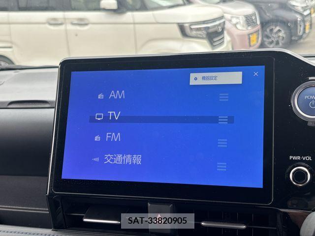 Toyota VOXY HYBRID 2023-07 333222-15
