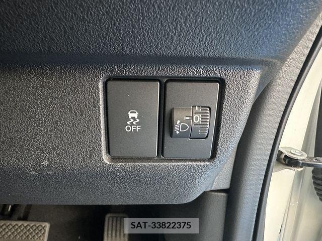 Honda N BOX CUSTOM 2023-10 221898-17